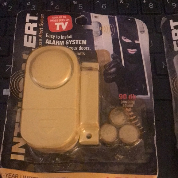 Gold Alarm System - Picture 1 of 4